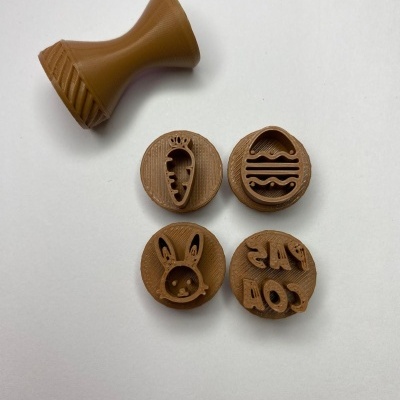 CARIMBOS BRIGADEIRO PASCOA UNIDADE