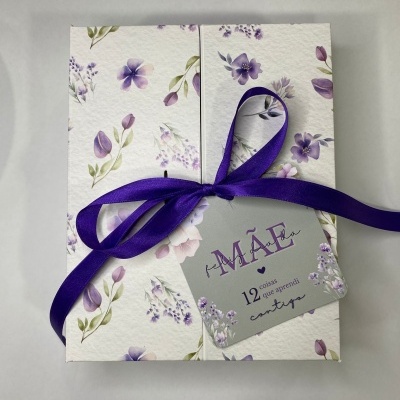 CAIXA  12 BRIGADEIROS DIA DA MÃE