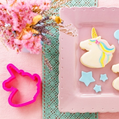 CORTANTE PLÁSTICO UNICORNIO 8,5 x 10 x 2,2 h cm