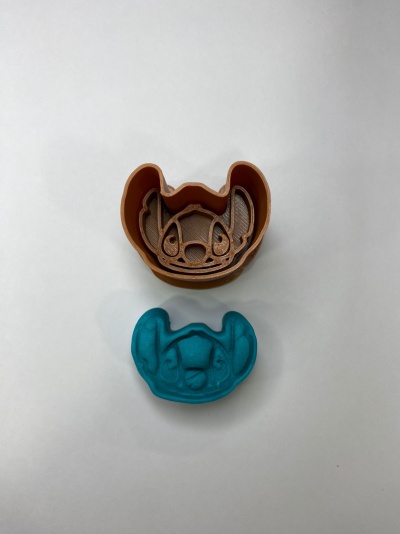 MODELADOR BRIGADEIRO STICH