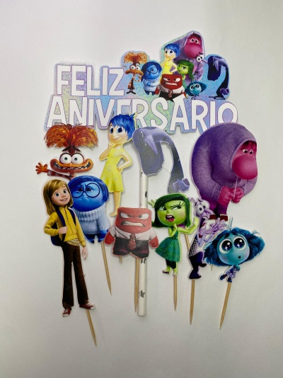 TOPO DE BOLO DIVERTIDAMENTE