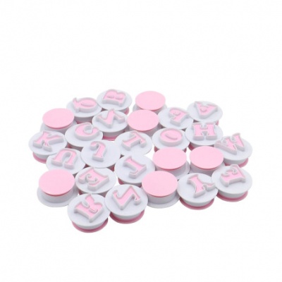 CORTANTE LETRAS C\EJETOR 2,5CM 26PCS CORTANTE LETRAS C\EJETOR 2,5CM 26PCS