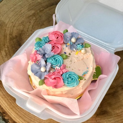 CAIXA PARA BENTO CAKE