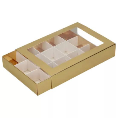 Caixa Dourada com Janela e 15 Divisórias para Bombons e Brigadeiros — 20 × 14 × 3,5 cm
