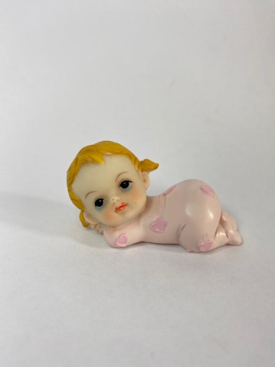 BEBE MENINA DEITADO 6CM