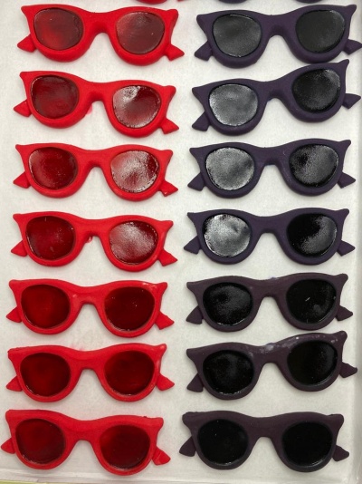 OCULOS DE SOL AÇUCAR 10CM