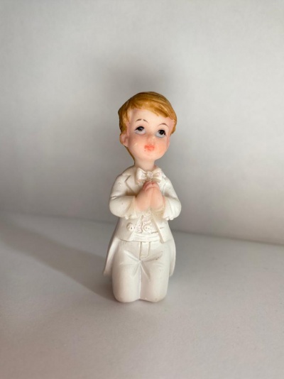 MENINO COMUNHÃO REZAR 6CM