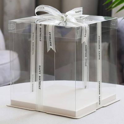 CAIXA BOLO BRANCA PVC  21.5X21.5X31CM