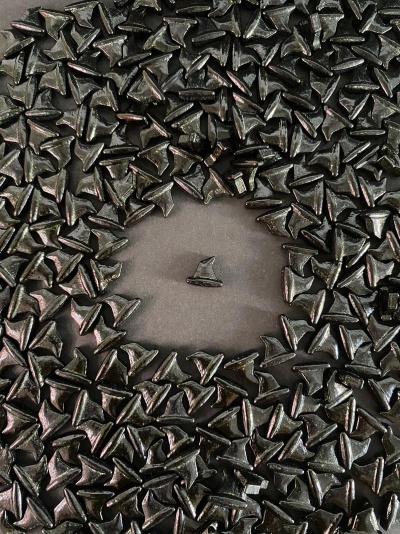 CHAPEU BRUXA PRETO 50GR