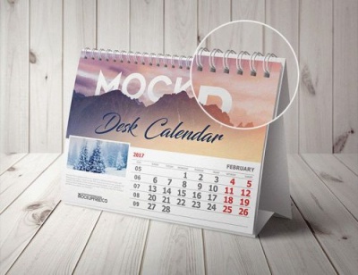 Calendário de secretária com argolas