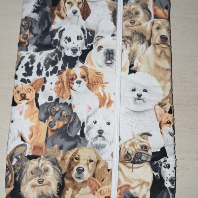 Capa com padrões de animais