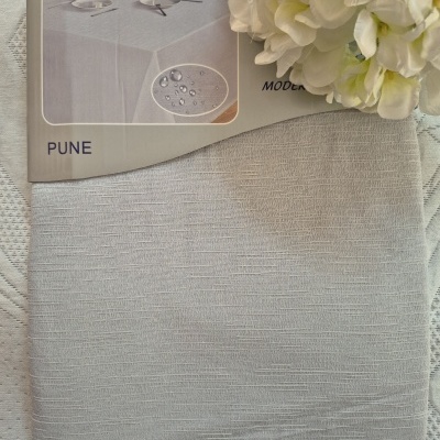 Toalha de Mesa Anti Nódoas REF Jacquard 150x250cm
