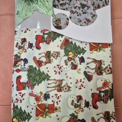 Toalha de Mesa Anti Nódoas Padrão Natal 6