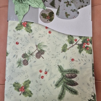 Toalha de Mesa Anti Nódoas Padrão Natal 11