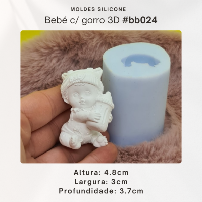 Bebé com gorro 3D