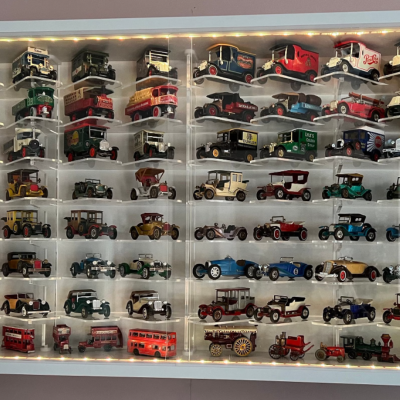 Expositor GTR - Escalas 1/64 e 1/43 Expositor GTR - Escalas 1/64 e 1/43