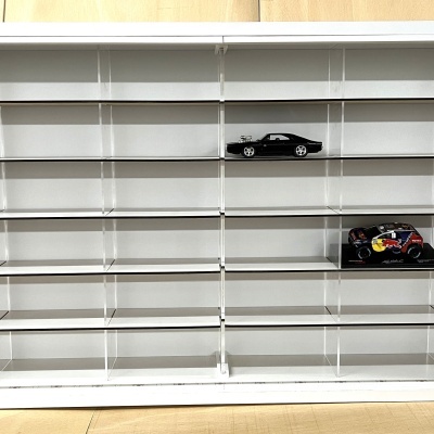 Expositor BOX - Escalas  1/32 e 1/43 com base Expositor BOX - Escalas  1/32 e 1/43 com base