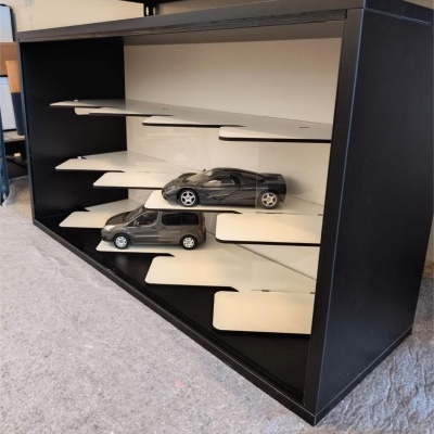 Expositor TITANIUM - Escala 1/18