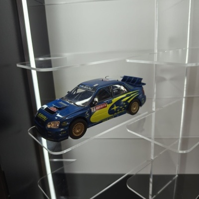 Expositor Ignition - Motas Escala 1/18 com base, Carros Escala 1/43 com base ou Carros Escala 1/24 sem base Expositor Ignition - Motas Escala 1/18 com base, Carros Escala 1/43 com base ou Carros Escala 1/24 sem base