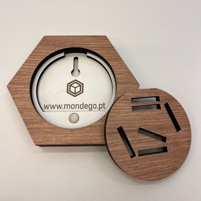 PRIME - Porta-Medalhas Modular Hexagonal