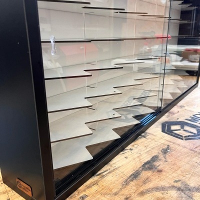 Expositor GTR  32 - Escala 1/32 Expositor GTR  32 - Escala 1/32