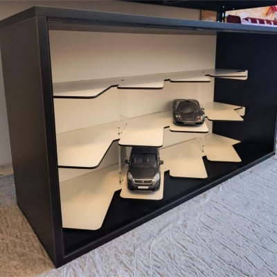 Expositor TITANIUM - Escala 1/18