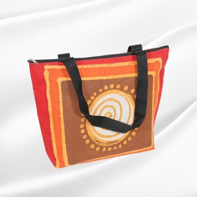 Bolsa de Senhora em batik decorativo