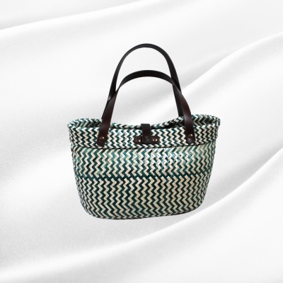 Bolsa de Palha com Asas de Cabedal