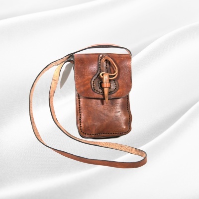 Bolsa de Cabedal com Alça