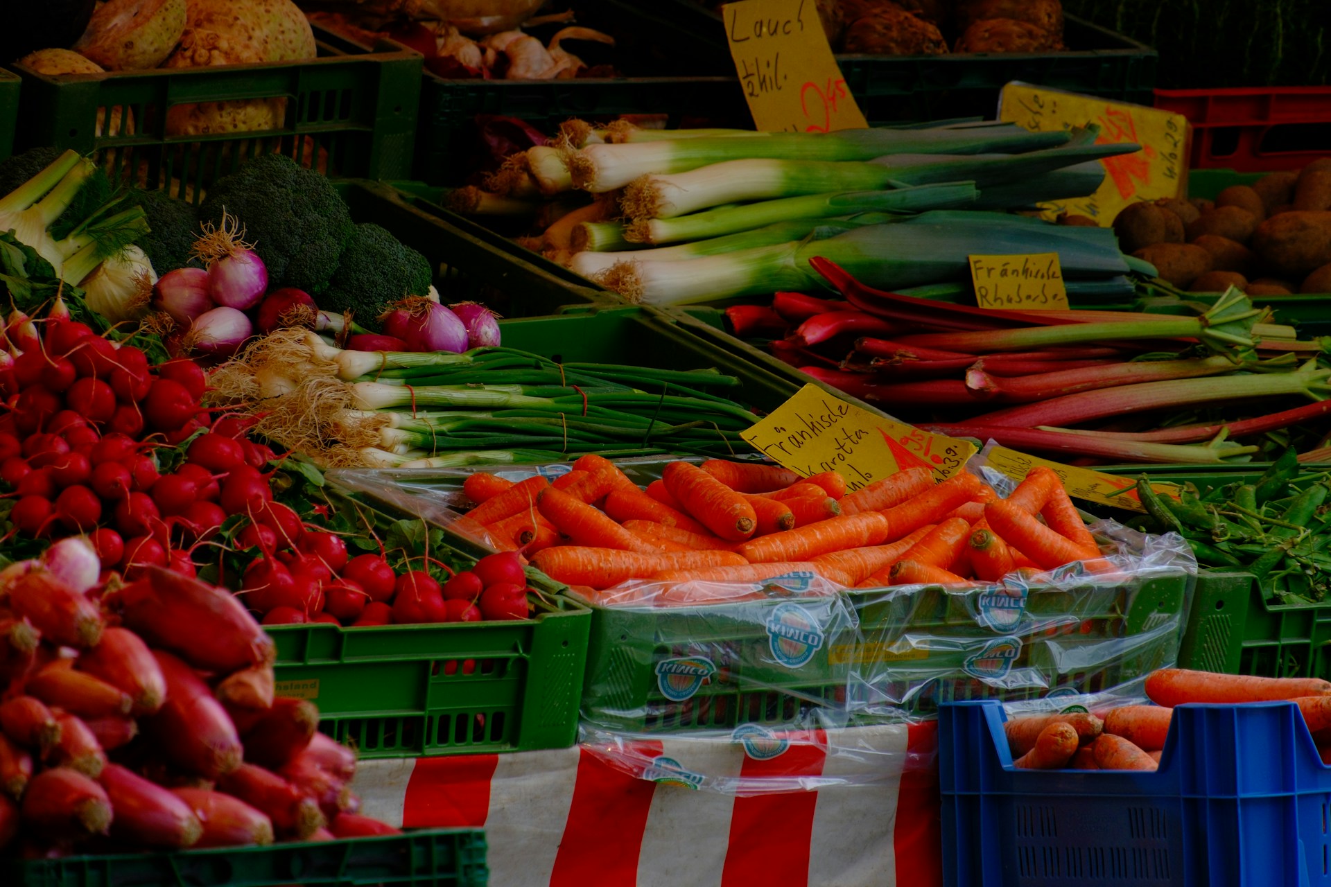 Frutas e legumes de maio para comprar e cultivar