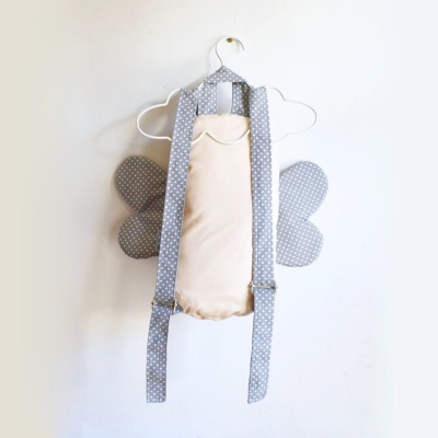 Mochila Artesanal Borboleta – Pré-escolar e Alças Ajustáveis Mochila Artesanal Borboleta – Pré-escolar e Alças Ajustáveis