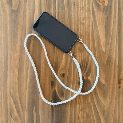 Fita para Telemóvel em Macramé Cor Neutra Fita para Telemóvel em Macramé Cor Neutra