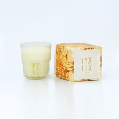 Velas Aromáticas Naturais e Vegetais em Frasco ou Copo Velas Aromáticas Naturais e Vegetais em Frasco ou Copo