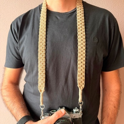 Alça em Macramé para Máquina Fotográfica ou Bolsa Alça em Macramé para Máquina Fotográfica ou Bolsa