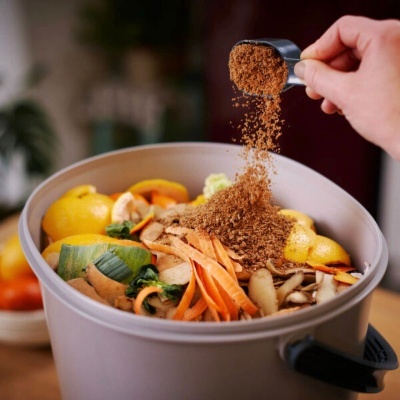 https://www.murta.eco/product/kit-compostagem-essential https://www.murta.eco/product/kit-compostagem-essential