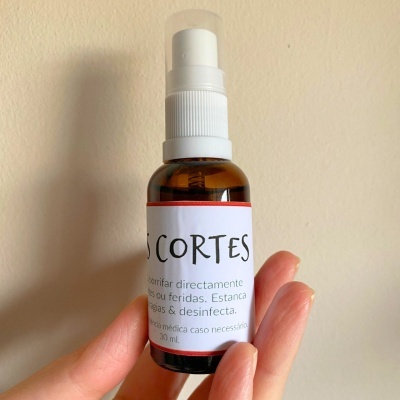 https://www.murta.eco/product/spray-natural-para-cortes-e-escoriacoes
