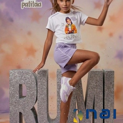 Conjunto K-Pop Rumi