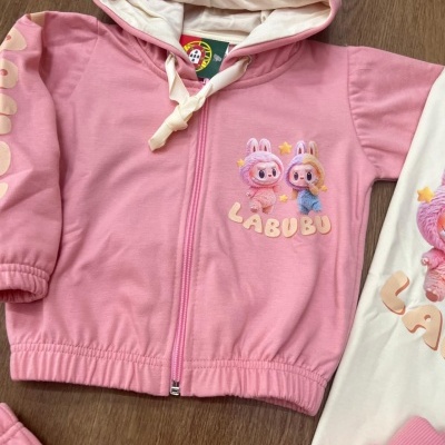 Fato Treino LABUBU (3Peças)