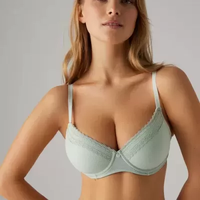 Soutien Ysabel Mora 10602