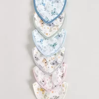 Babete Triangular ( Bandana) Vários Modelos