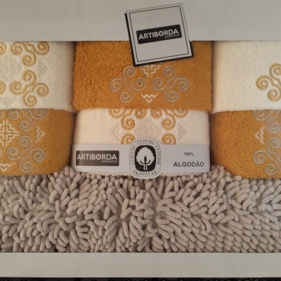 JOGO TOALHAS FELPO C/ TAPETE BANHO ELEGANCE 360 Grs M2 (6 Pcs), REF 1