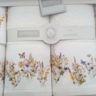 JOGO TOALHAS FELPO PREMIUM (6 Pcs) 500 GrsM2, SPRING BLOSSOM JOGO TOALHAS FELPO PREMIUM (6 Pcs) 500 GrsM2, SPRING BLOSSOM