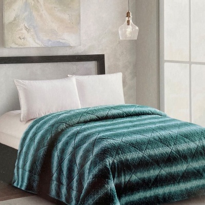 Edredão Riscas + pelo borrego Belmanta Edredão Riscas + pelo borrego Belmanta