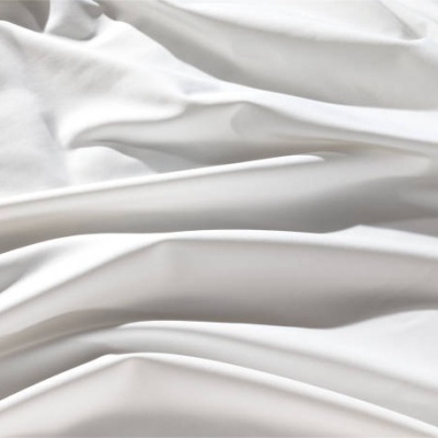 Os melhores lençóis para o verão: guia completo dos tecidos mais frescos para dormir melhor