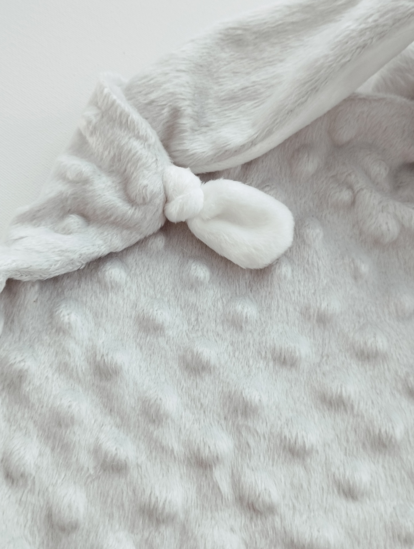 Dou-Dou Coelho Cinza Personalizado Dou-Dou Coelho Cinza Personalizado