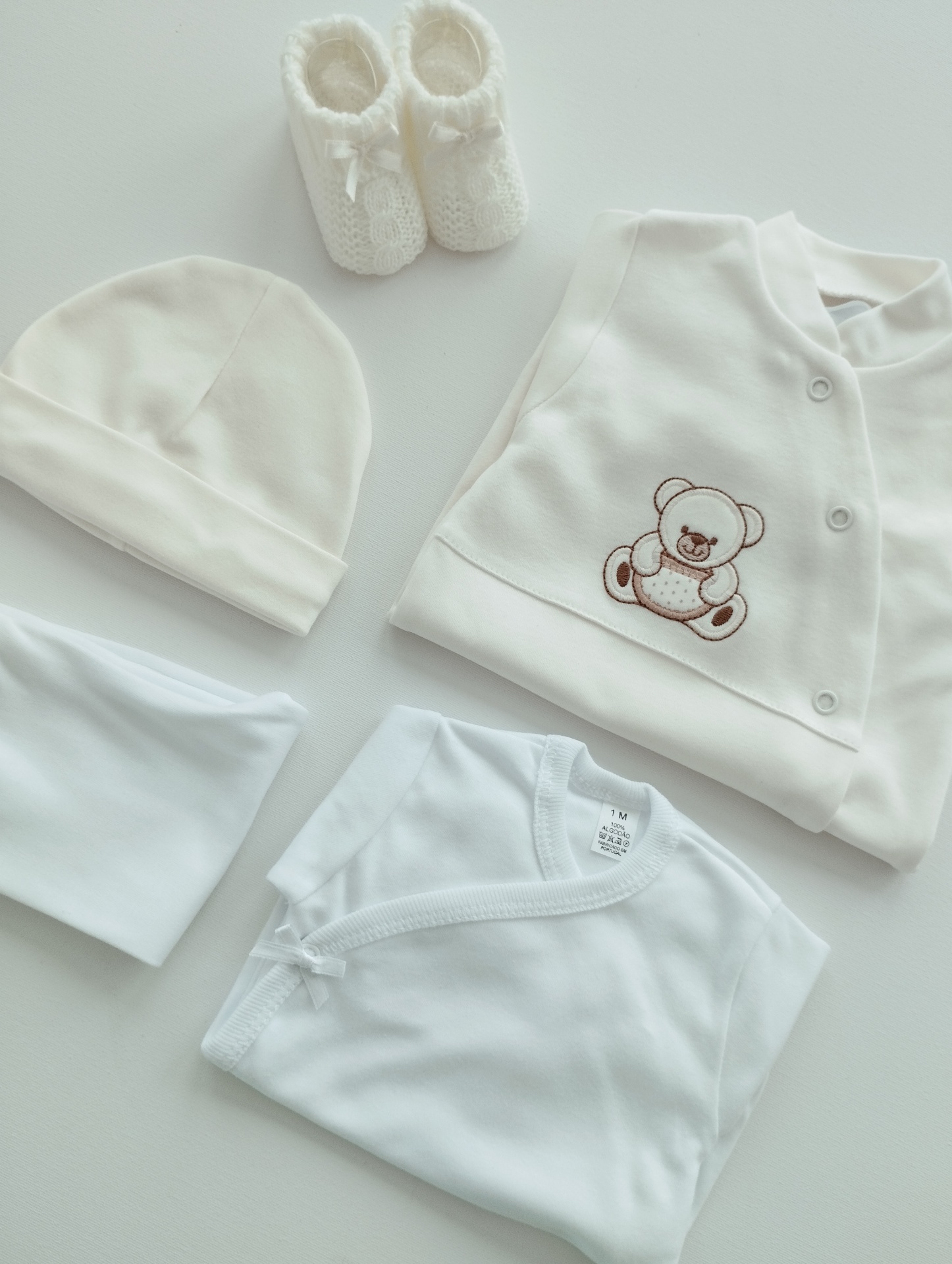 Conjunto para bebé Pérola Conjunto para bebé Pérola