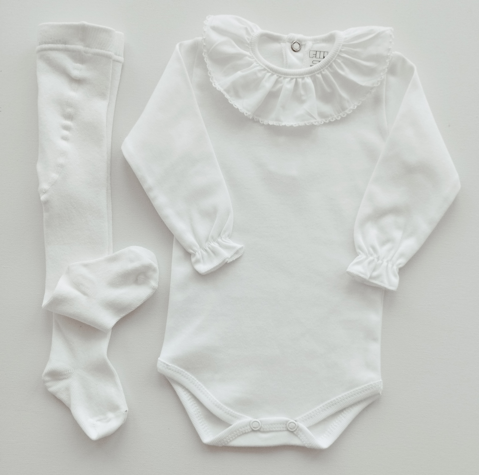 Conjunto de 3 Peças para Bebé – Fofo Rosa Velho, Body e Collant Conjunto de 3 Peças para Bebé – Fofo Rosa Velho, Body e Collant