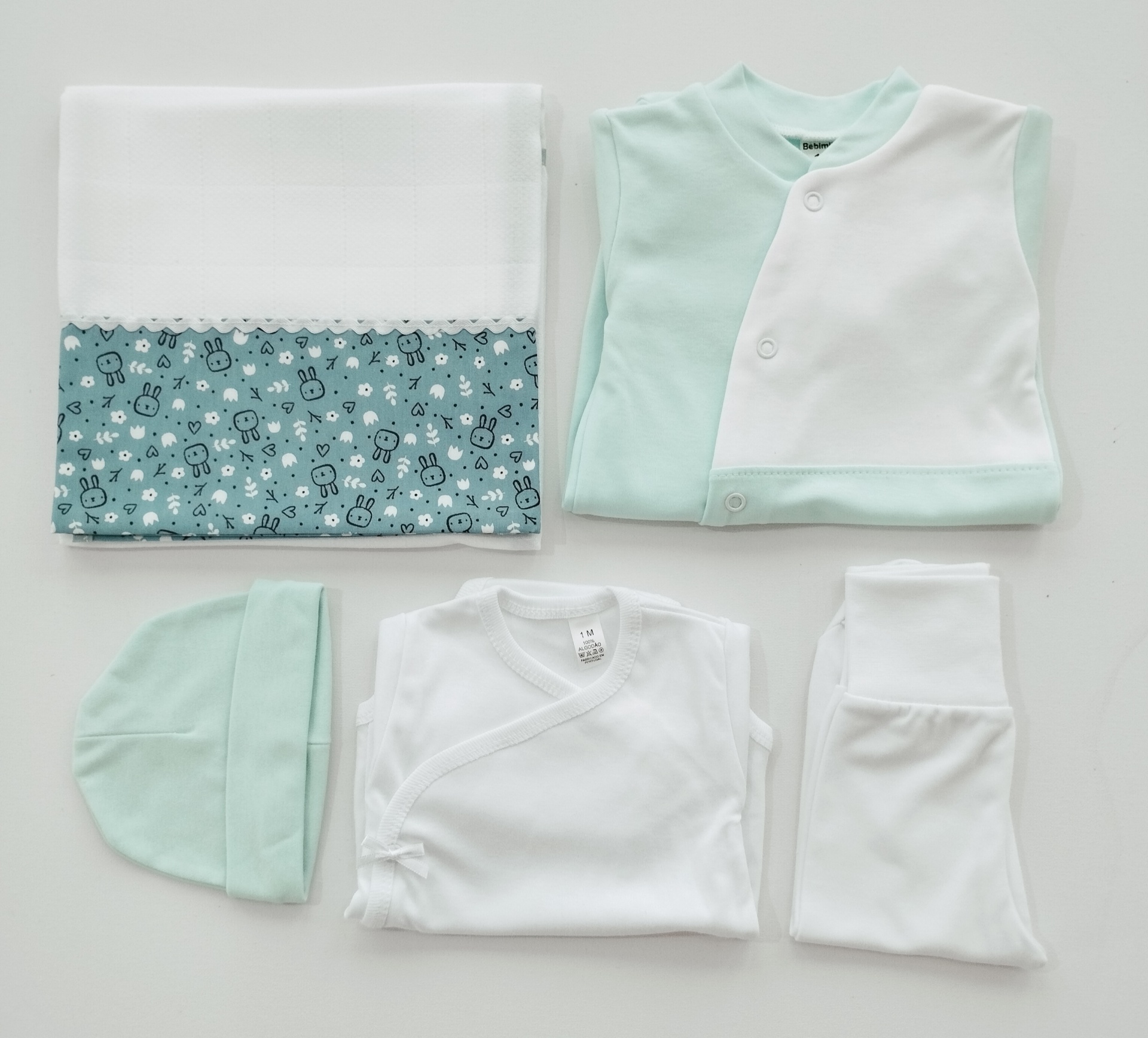 Conjunto Primeira Roupinha Personalizado Verde Conjunto Primeira Roupinha Personalizado Verde