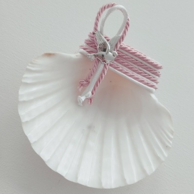 https://www.nicolalopes.pt/product/concha-batismo-rosa-bebe-4