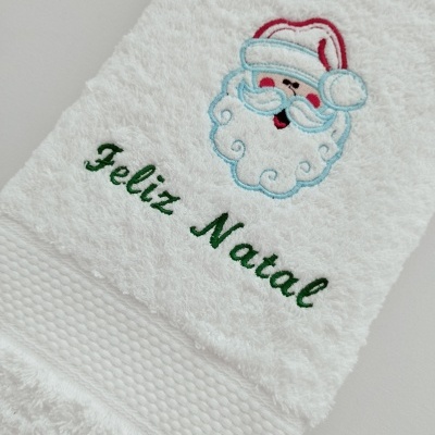 https://www.nicolalopes.pt/product/toalha-de-rosto-pai-natal
